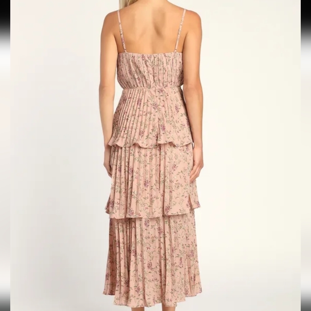 Lulu's Cascading Crush blush pink floral tiered sleeveless bustier midi dress - Picture 4 of 12